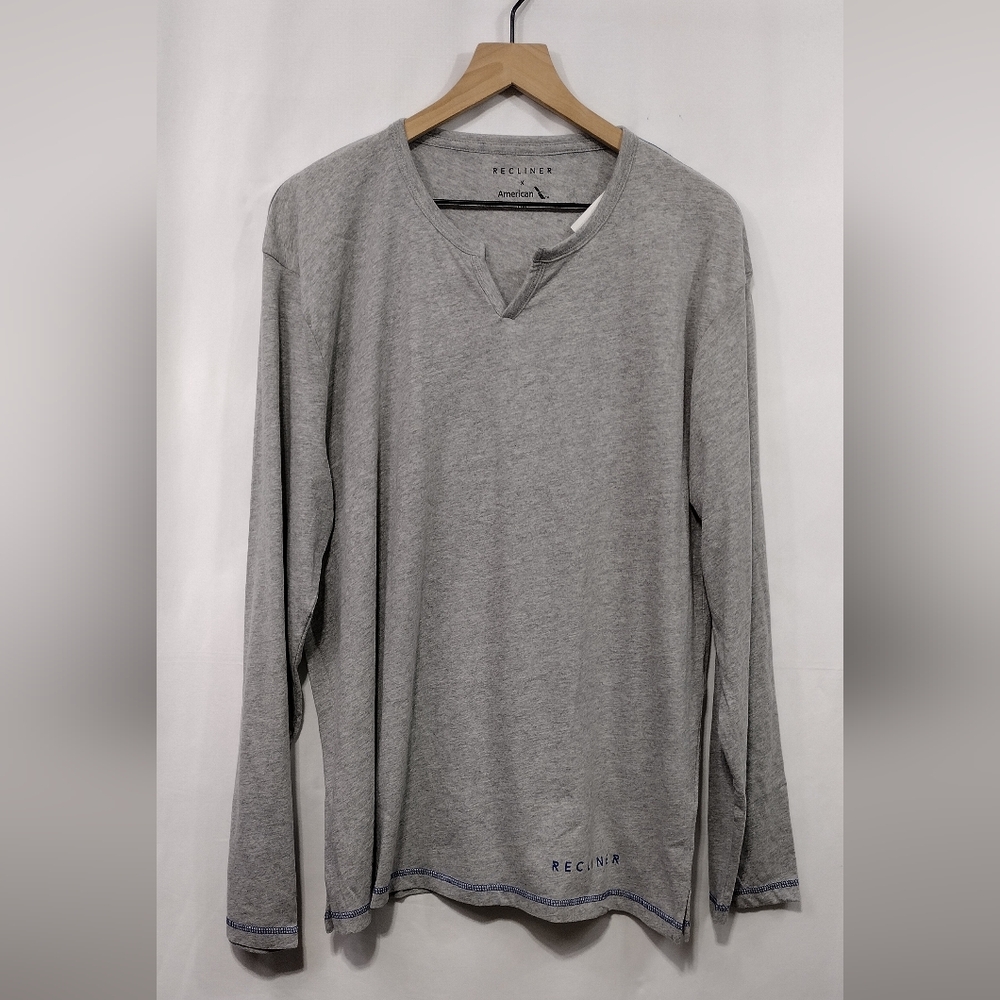NWT American Airlines XL Recliner First Class Shirt Mens L/XL Gray Casual Comfy